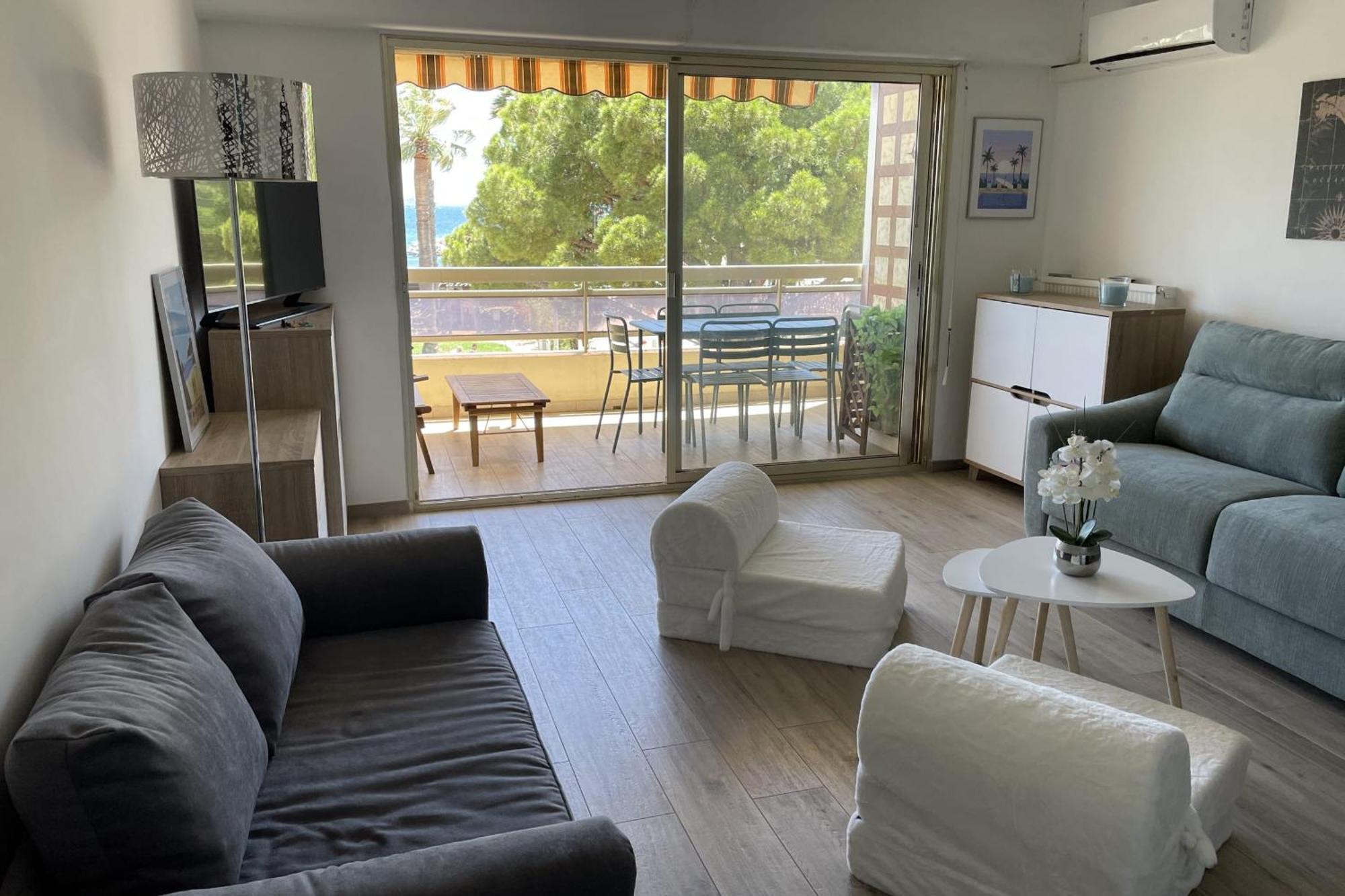 With Large Balcony - Sea View Appartement Bandol